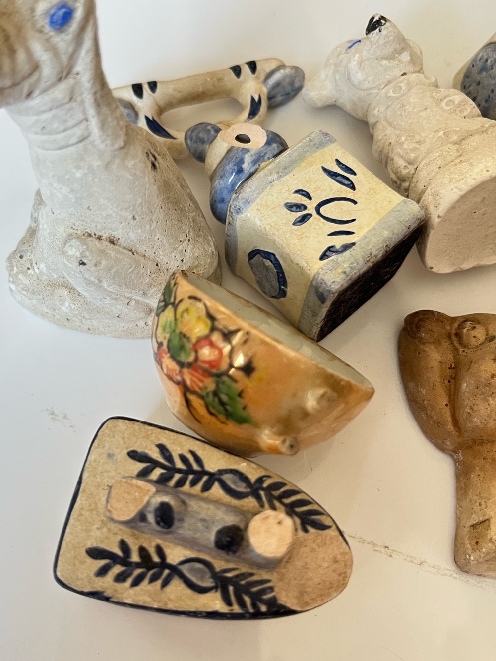 Broken Delft Pottery for Crafts - Picture 3 of 5